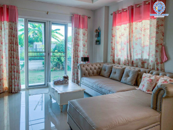 *****บ้านเดี่ยวมือสองย่านนนทบุรี ม.คุณาภัทร7 บ้านกล้วย-ไทรน้อย หลังมุม เนื้อที่กว้างขวางมากถึง 54.1 ตร.ว. ฟังก์ชัน 3 ห้องนอน 3 ห้องน้ำ ที่จอดรถ 2 คัน บนทำเลแห่งการเดินทาง ใกล้รถไฟฟ้าสายสีม่วง "สถานีคลองบางไผ่" และเซ็นทรัลเวสต์เกต